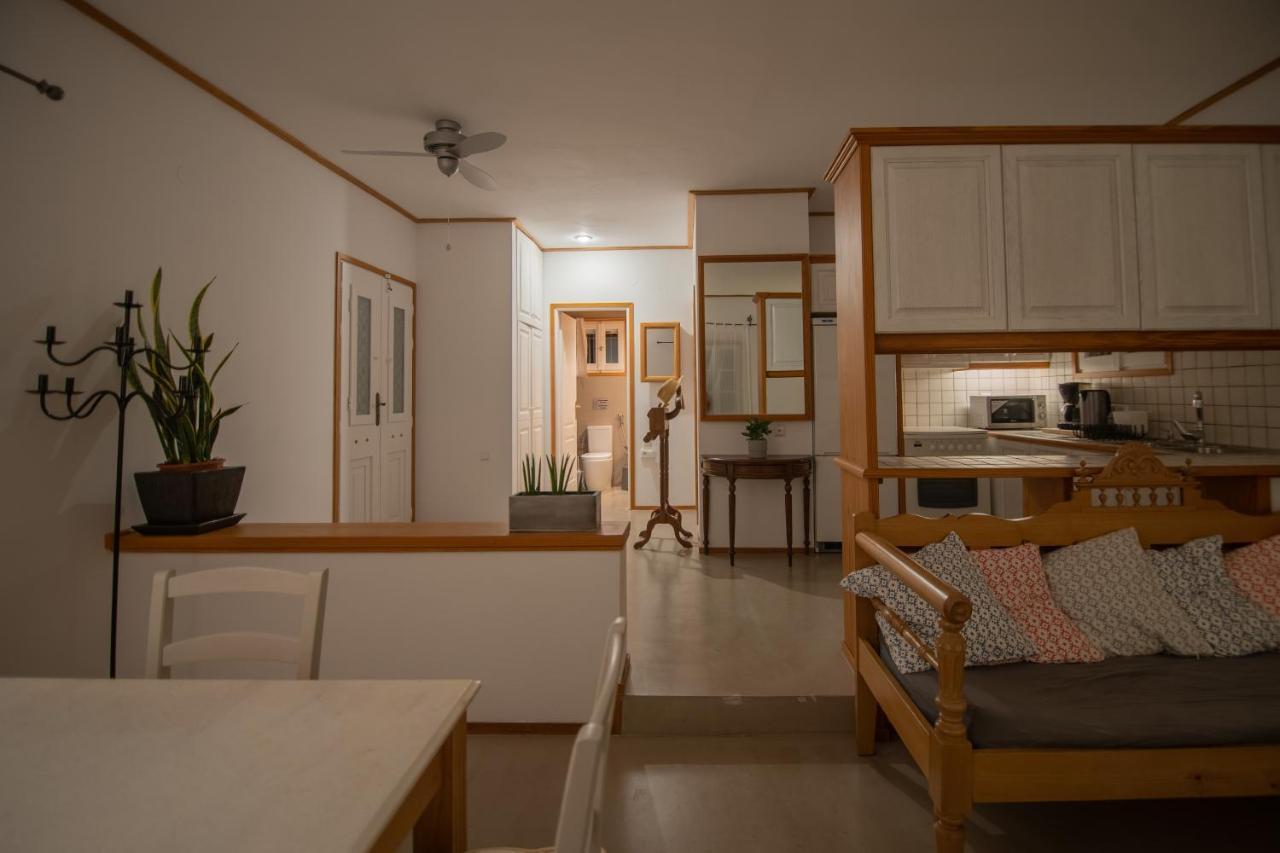 Lotos Beach Home Kini Bagian luar foto