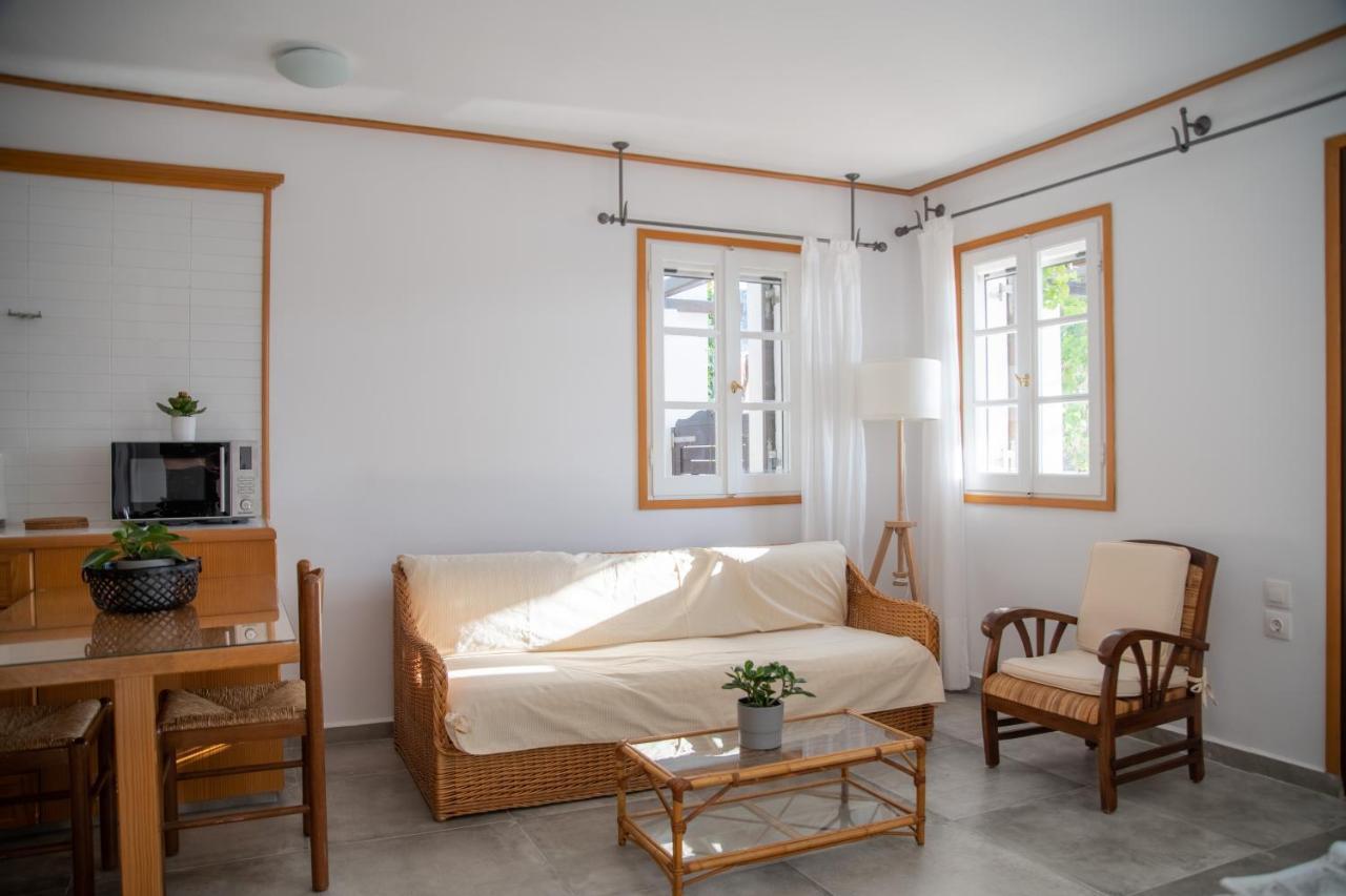 Lotos Beach Home Kini Bagian luar foto