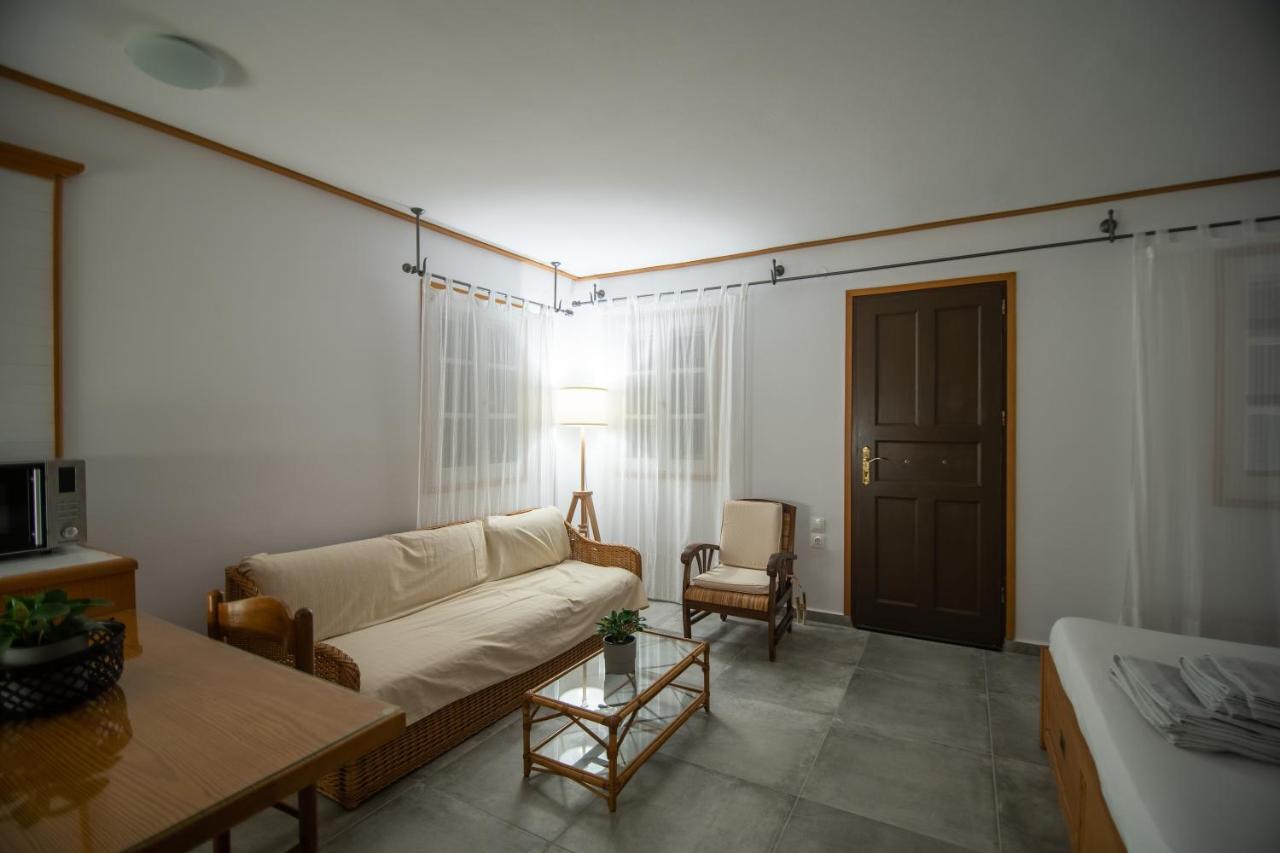 Lotos Beach Home Kini Bagian luar foto
