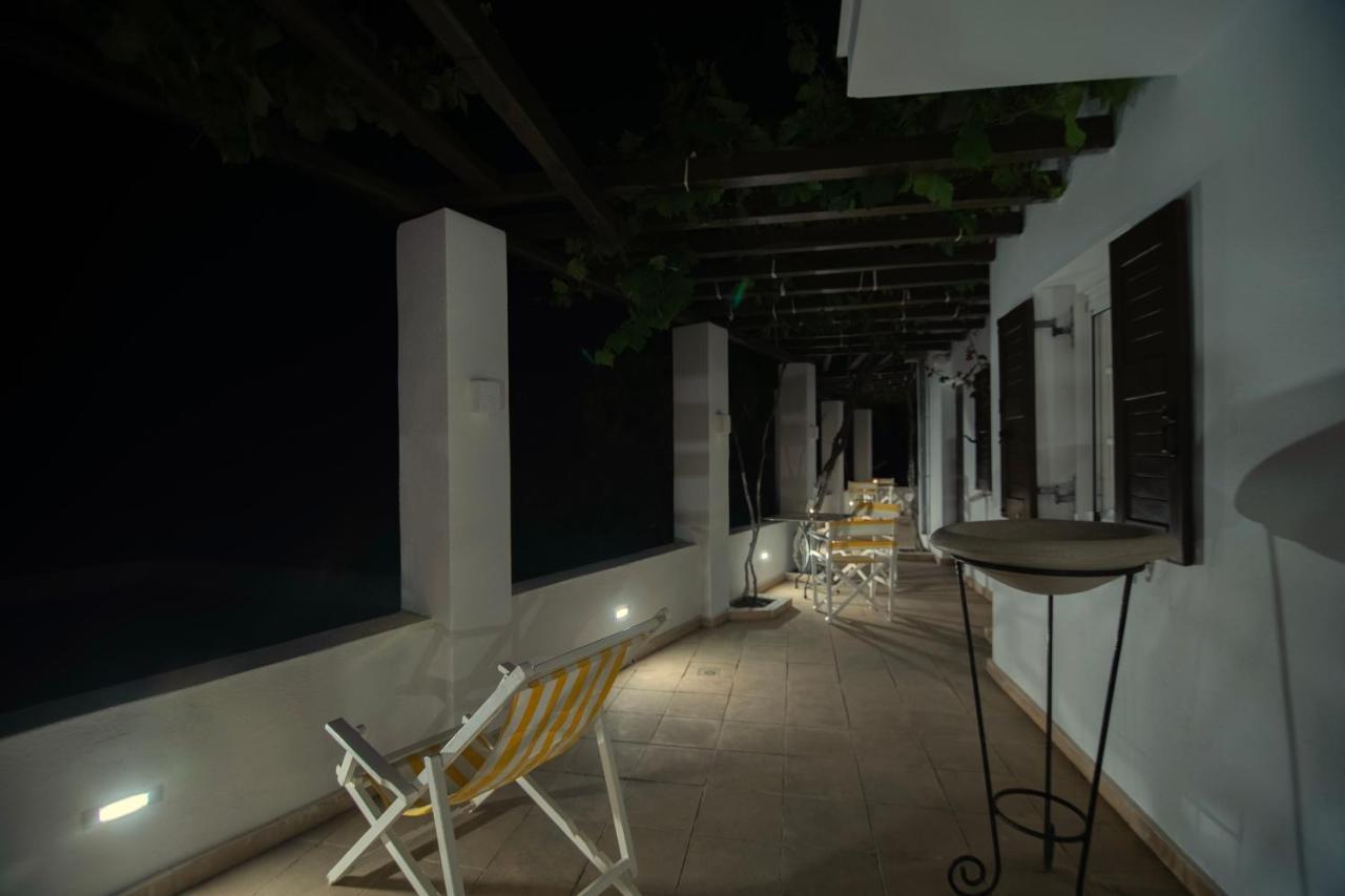 Lotos Beach Home Kini Bagian luar foto